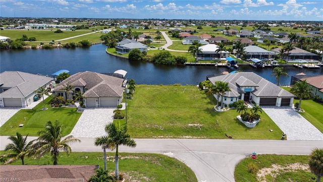 3314 NW 10th ST, Cape Coral, FL 33993