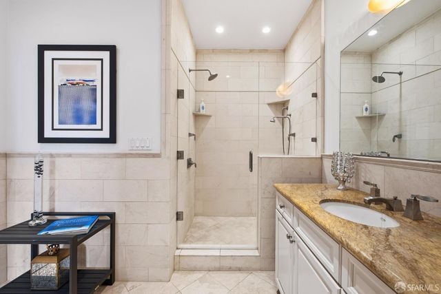 430 Greenwich Street, San Francisco, CA 94133