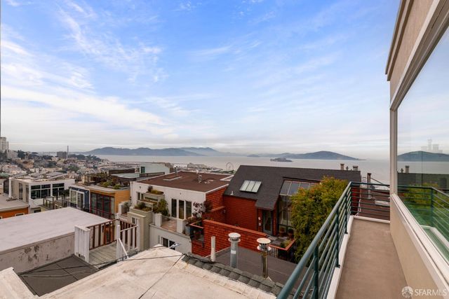 430 Greenwich Street, San Francisco, CA 94133