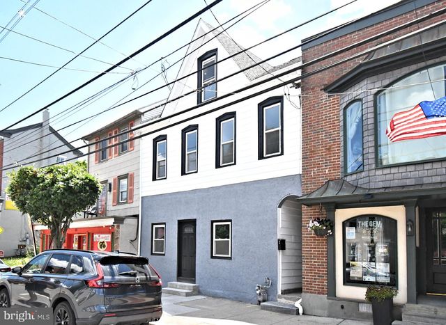 64 N MAIN, Spring City, PA 19475