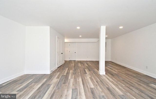 64 N MAIN, Spring City, PA 19475