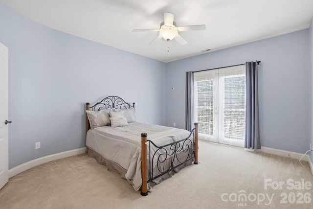 932 Thorn Ridge Lane, Clover, SC 29710