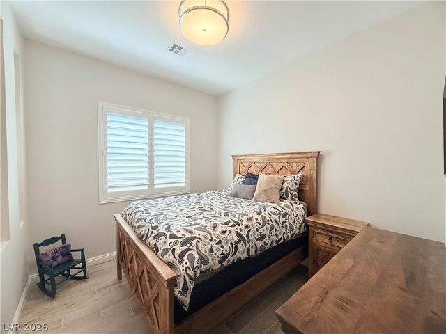 9958 Regency Square Avenue, Las Vegas, NV 89148
