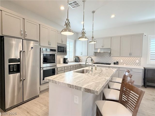 9958 Regency Square Avenue, Las Vegas, NV 89148
