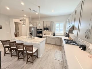 9958 Regency Square Avenue, Las Vegas, NV 89148