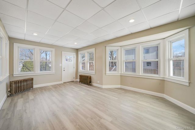 44 Elizabeth Avenue, Smithtown, NY 11787