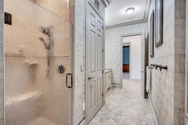 1045 FOX CREEK DRIVE, Sarasota, FL 34240