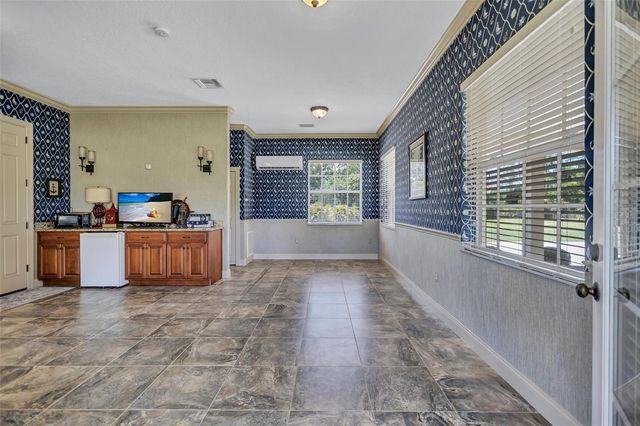 1045 FOX CREEK DRIVE, Sarasota, FL 34240