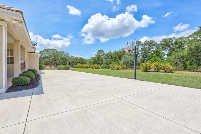 1045 FOX CREEK DRIVE, Sarasota, FL 34240