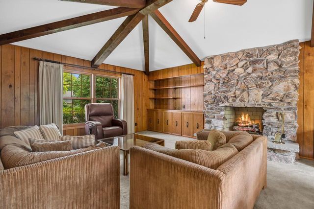 15075 Kings Ridge COURT, Brookfield, WI 53005