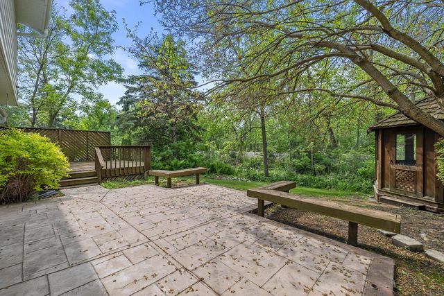 15075 Kings Ridge COURT, Brookfield, WI 53005