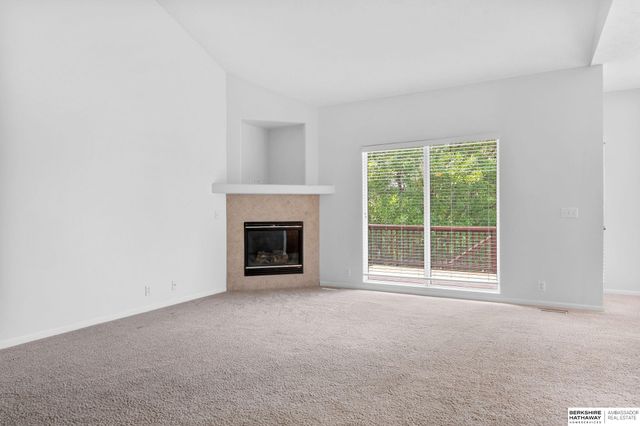 5144 N 159th Circle, Omaha, NE 68116