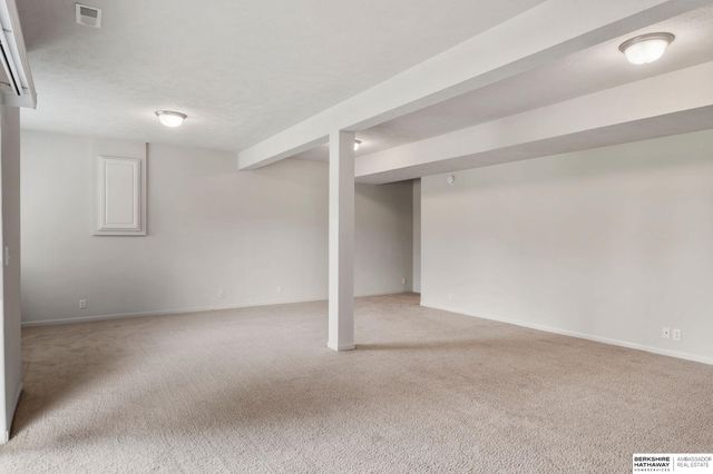 5144 N 159th Circle, Omaha, NE 68116