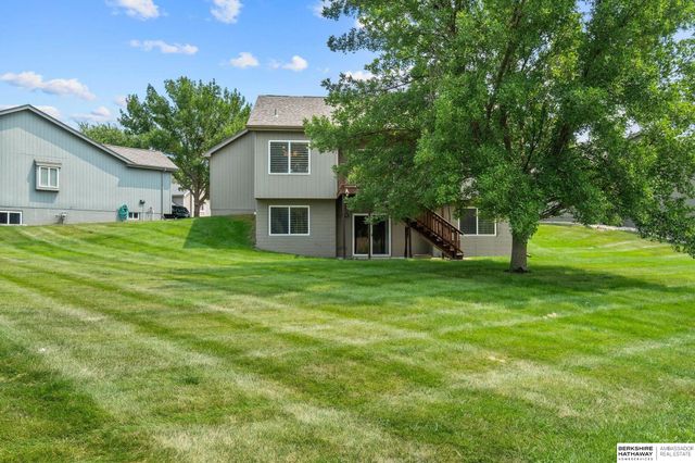 5144 N 159th Circle, Omaha, NE 68116