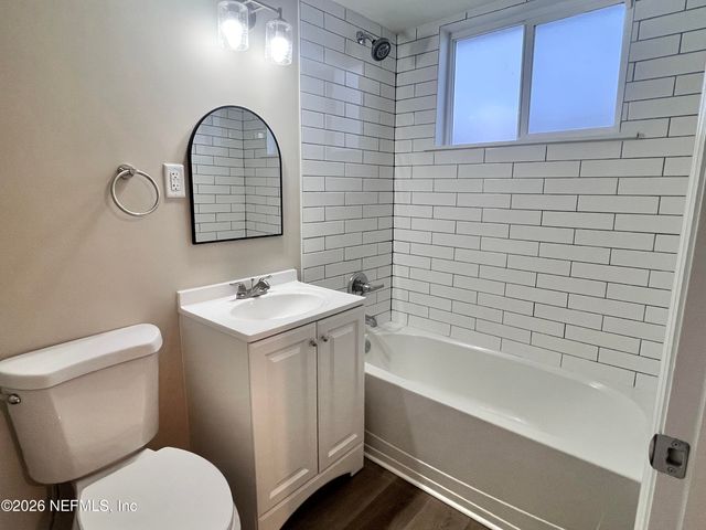 1274 LAKE SHORE Boulevard, Jacksonville, FL 32205