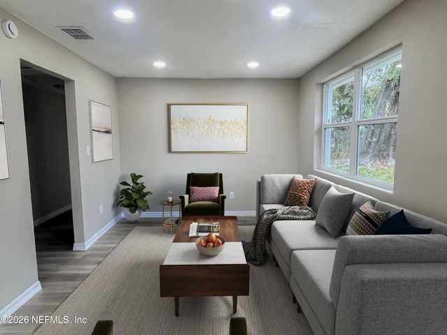 1274 LAKE SHORE Boulevard, Jacksonville, FL 32205