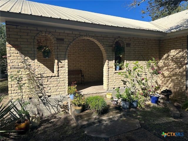 137 Fm 774, Refugio, TX 78377