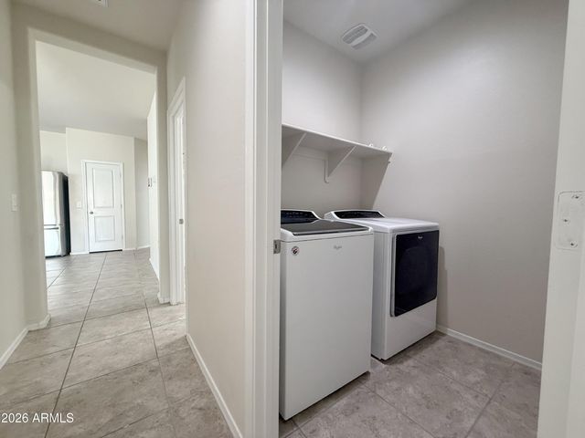 70 S 190TH Drive, Buckeye, AZ 85326