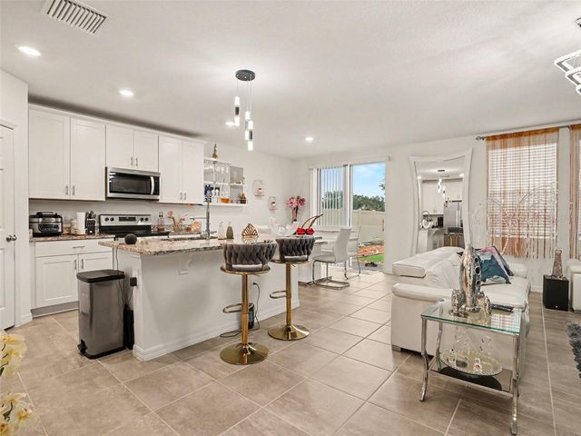 2019 KINGSMEN COURT, Haines City, FL 33844