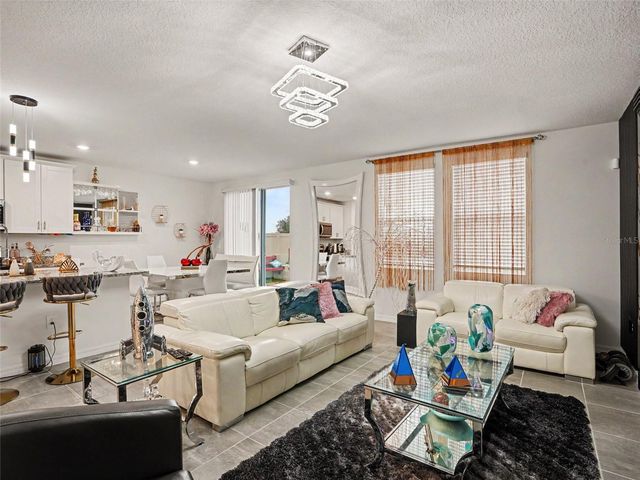 2019 KINGSMEN COURT, Haines City, FL 33844