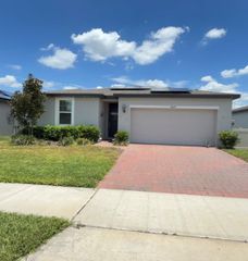 2019 KINGSMEN COURT, Haines City, FL 33844