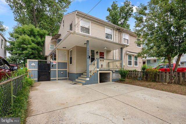 12220 CENTERHILL ST, Silver Spring, MD 20902
