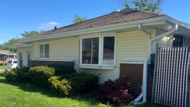 15202 Meadow Lane, Dolton, IL 60419