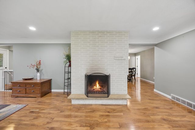 1425 Orkla Drive, Golden Valley, MN 55427