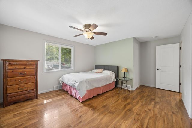 1425 Orkla Drive, Golden Valley, MN 55427