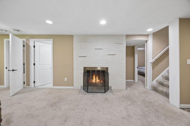 1425 Orkla Drive, Golden Valley, MN 55427