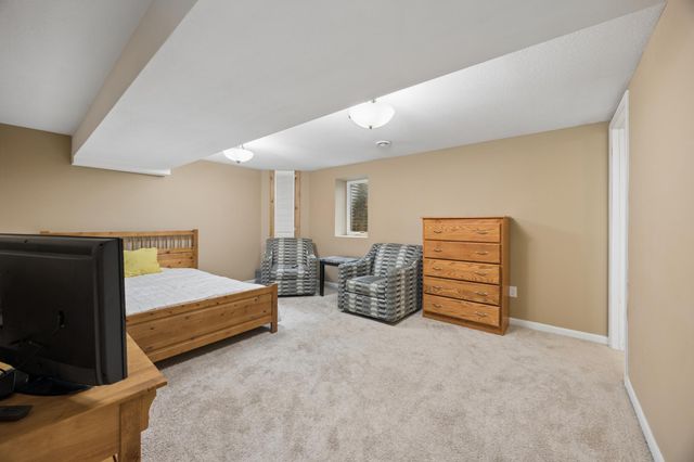 1425 Orkla Drive, Golden Valley, MN 55427