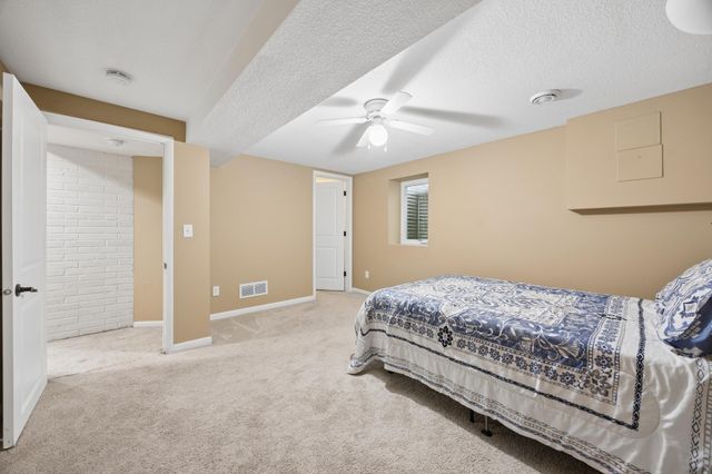 1425 Orkla Drive, Golden Valley, MN 55427