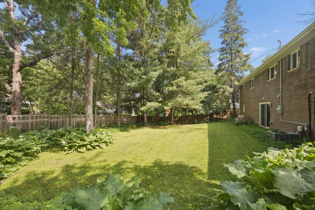 1425 Orkla Drive, Golden Valley, MN 55427