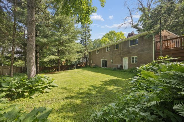 1425 Orkla Drive, Golden Valley, MN 55427