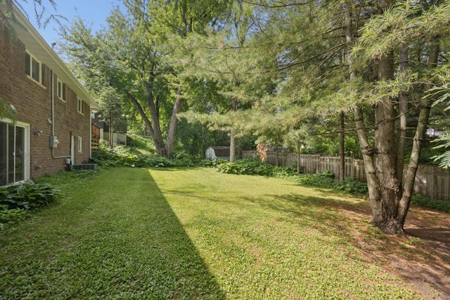 1425 Orkla Drive, Golden Valley, MN 55427
