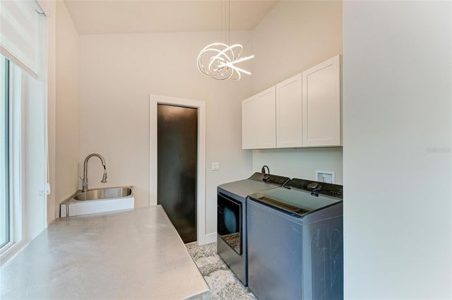 2156 ORCHID STREET, Sarasota, FL 34239