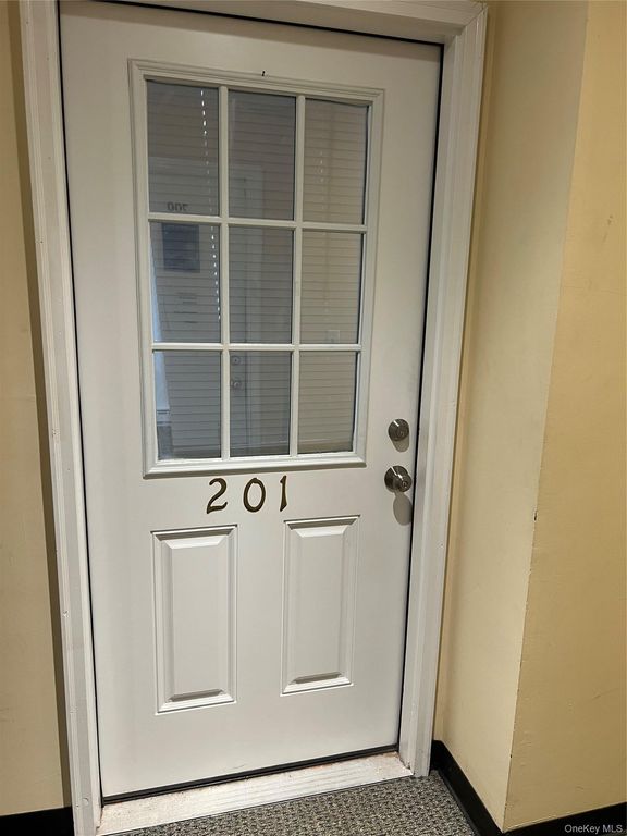 345 Windsor Highway, New Windsor, NY 12553 — photo 2