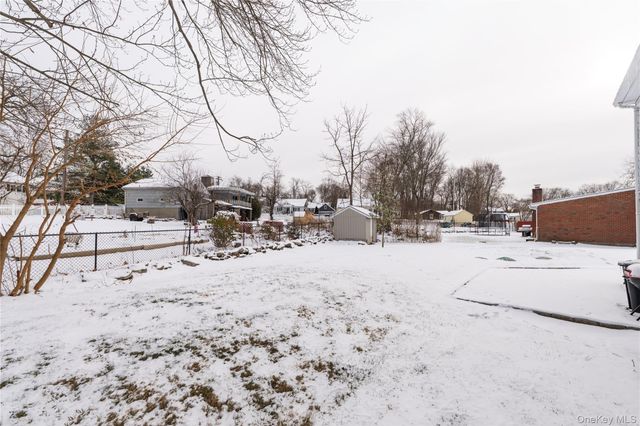 74 Lakeshore Drive E, Carmel, NY 10512