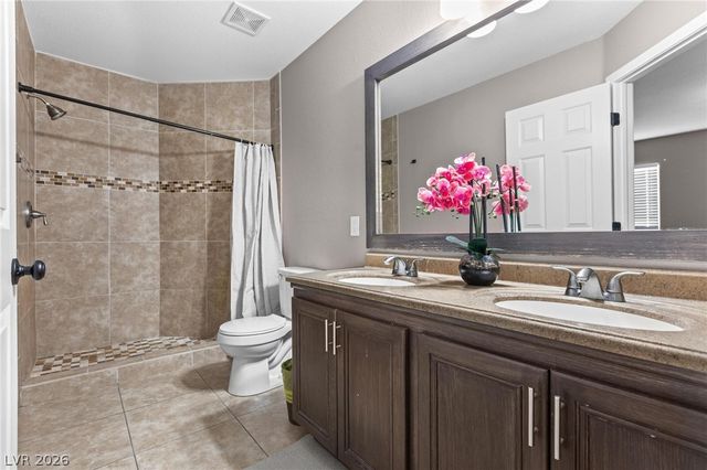 8815 Blake Alan Avenue, Las Vegas, NV 89147