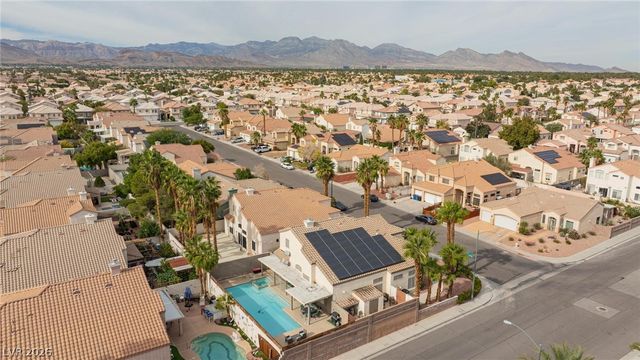 8815 Blake Alan Avenue, Las Vegas, NV 89147