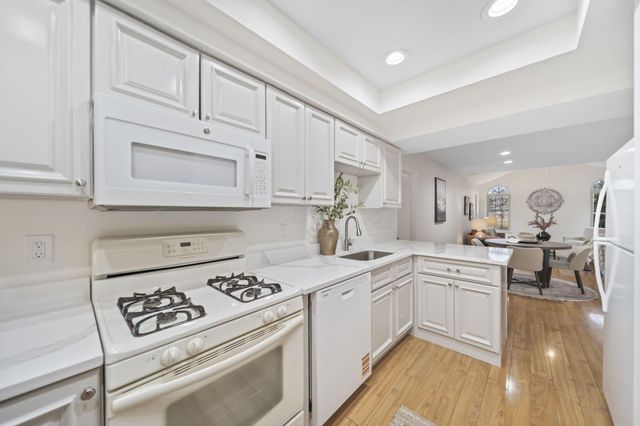 4933 Berry Leaf Place, Hilliard, OH 43026