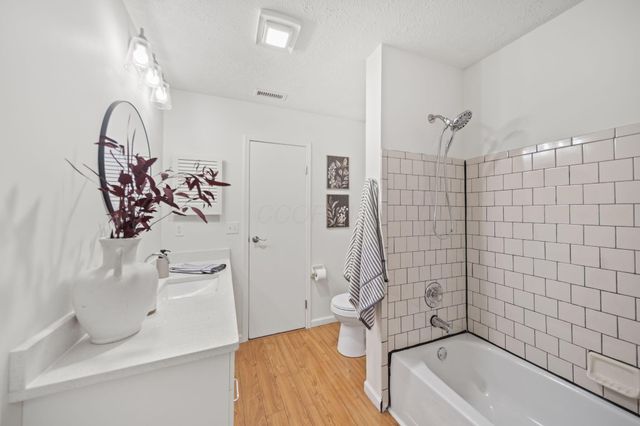 4933 Berry Leaf Place, Hilliard, OH 43026