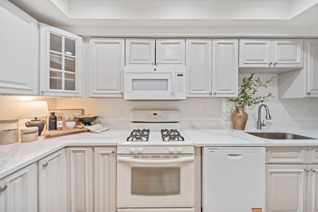 4933 Berry Leaf Place, Hilliard, OH 43026