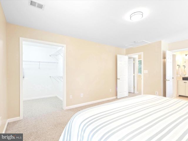14809 DARBYDALE AVE, Woodbridge, VA 22193
