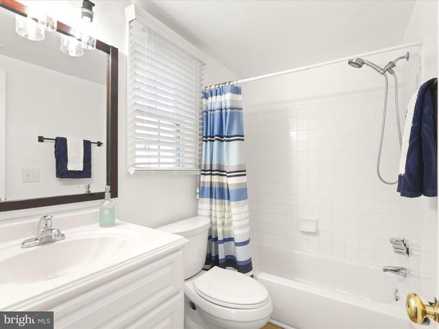 14809 DARBYDALE AVE, Woodbridge, VA 22193