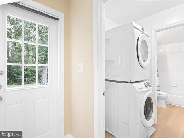 14809 DARBYDALE AVE, Woodbridge, VA 22193