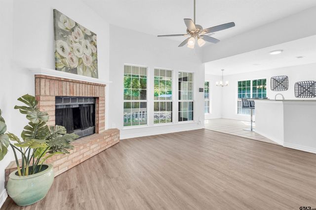 1309 Lakeside Ct., Lindale, TX 75771
