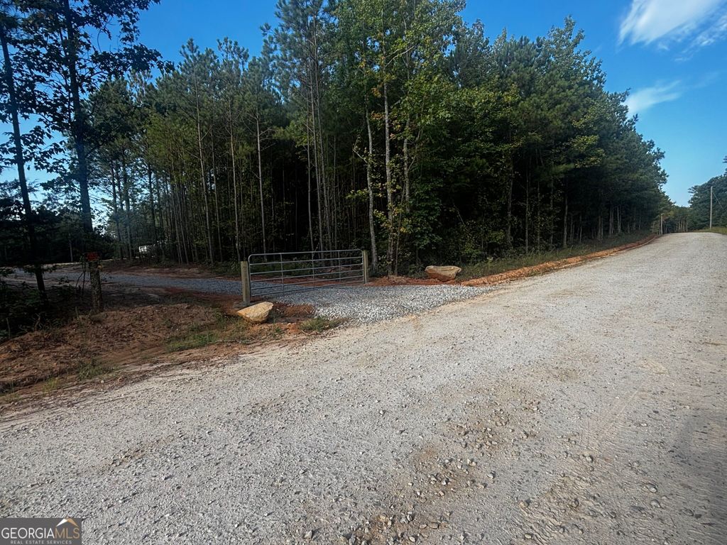 2807 Cedar Creek Road, Elberton, GA 30635 — exterior