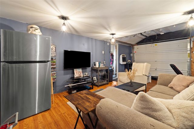 942 W 34TH Street, Erie, PA 16508