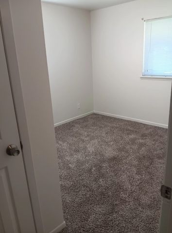 729 Blueberry Lane, Grand Prairie, TX 75052